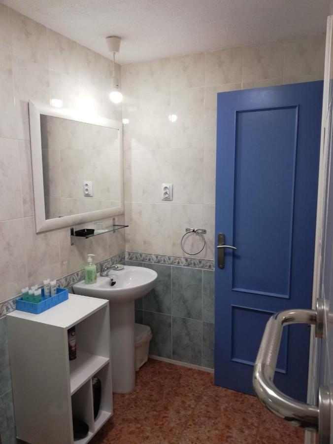 Alhambra Apartments กราน อาลากันต์ ภายนอก รูปภาพ