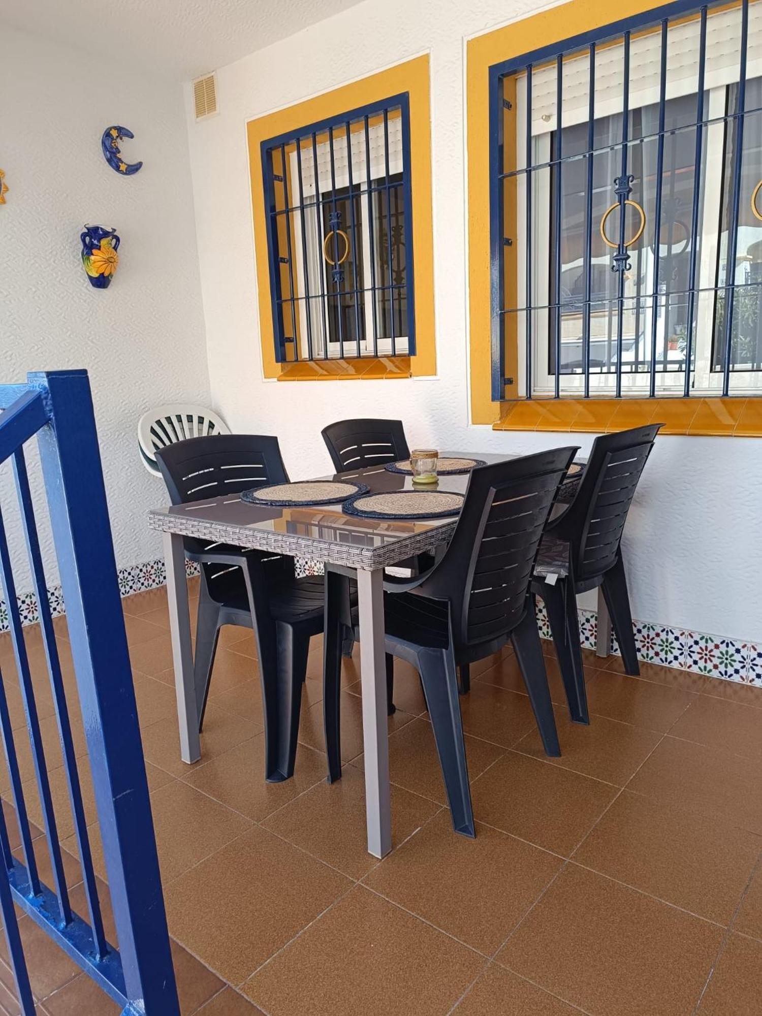 Alhambra Apartments กราน อาลากันต์ ภายนอก รูปภาพ